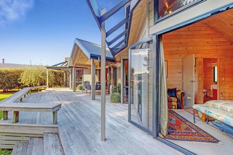 Photo of property in 79 Tangiteroria Lane, Pauanui, Hikuai, 3579