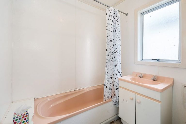 Photo of property in 74 Clyde Street, Tokoroa, 3420