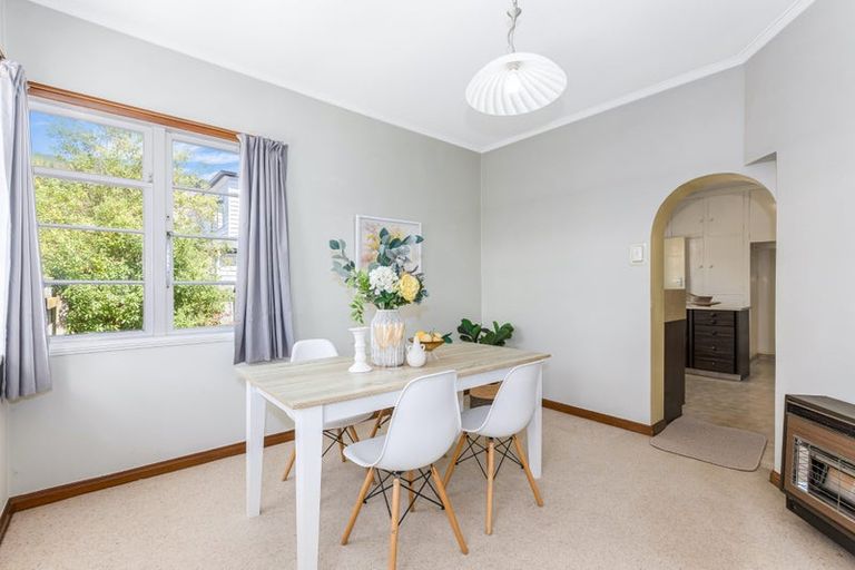 Photo of property in 28 Bauchop Road, Waterloo, Lower Hutt, 5011