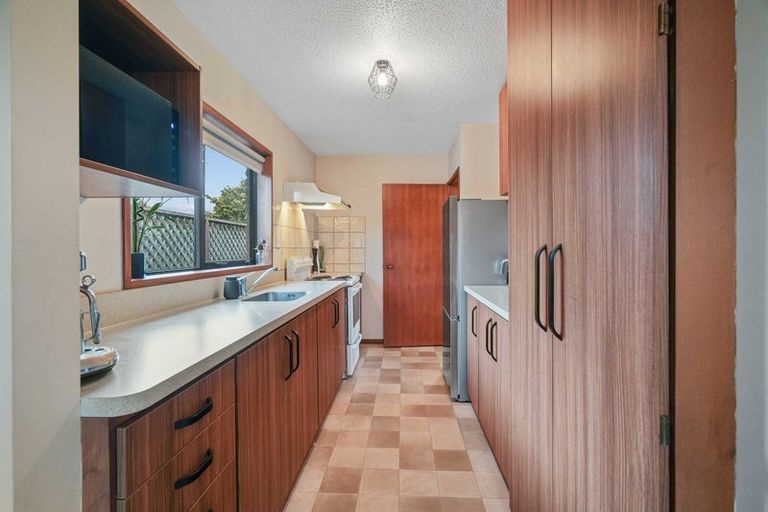 Photo of property in 1/13 Ridder Place, Halswell, Christchurch, 8025