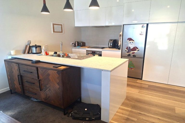 Photo of property in 18/6u Oswald Crescent, Paparangi, Wellington, 6037