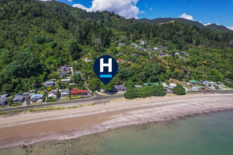 Photo of property in 324 Thames Coast Sh25 Road, Thornton Bay, Thames, 3575