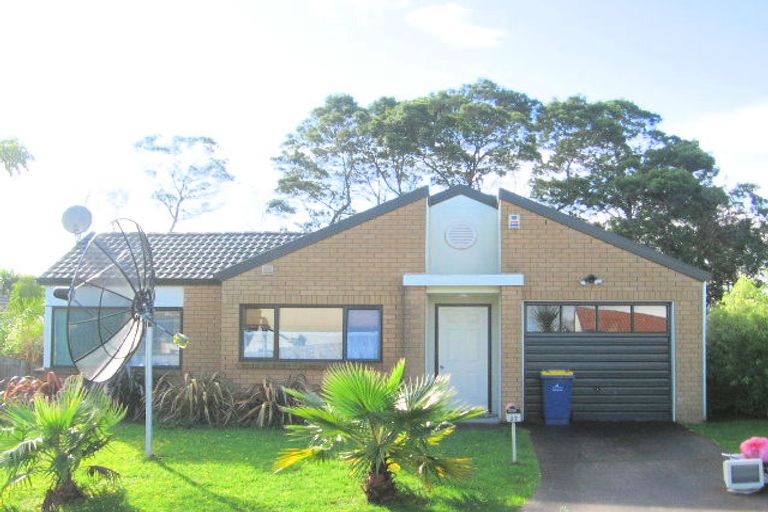 Photo of property in 27 Kona Crescent, Henderson, Auckland, 0610