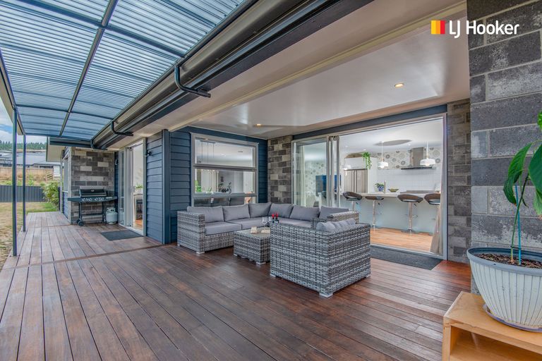 Photo of property in 46 Heathfield Drive, Mosgiel, 9024