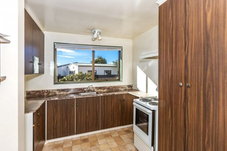 Photo of property in 1/160b Highsted Road, Casebrook, Christchurch, 8051