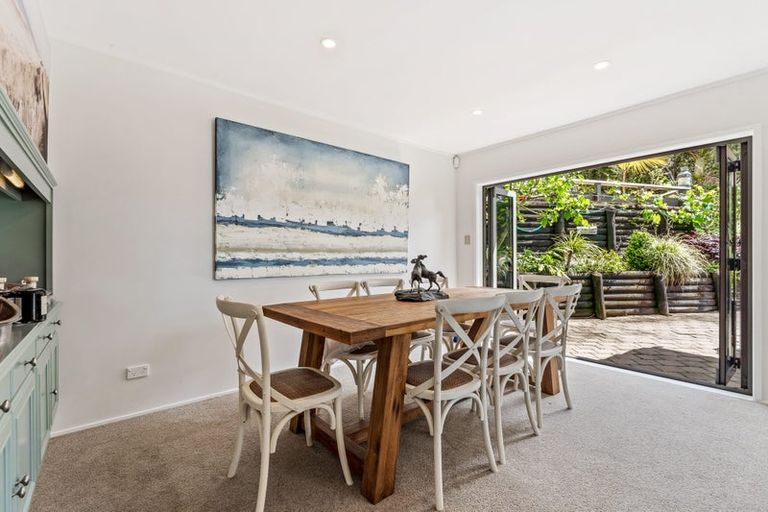 Photo of property in 47 Puriri Place, Sandspit, Warkworth, 0982