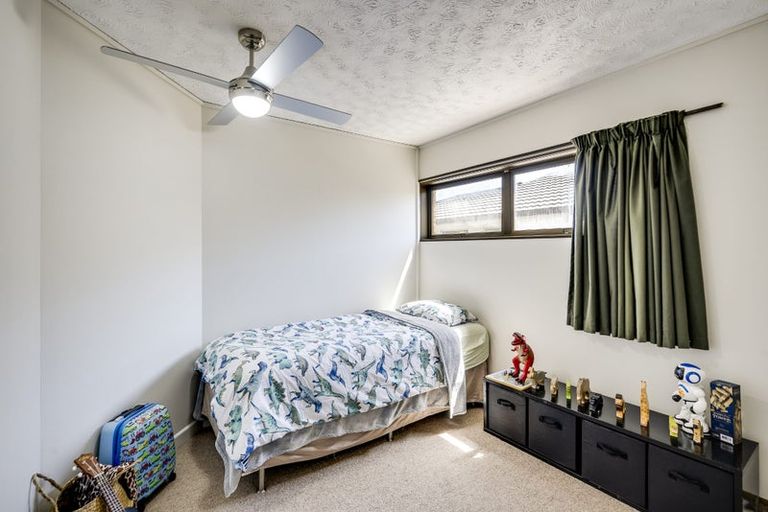 Photo of property in 1/117 Guppy Road, Taradale, Napier, 4112