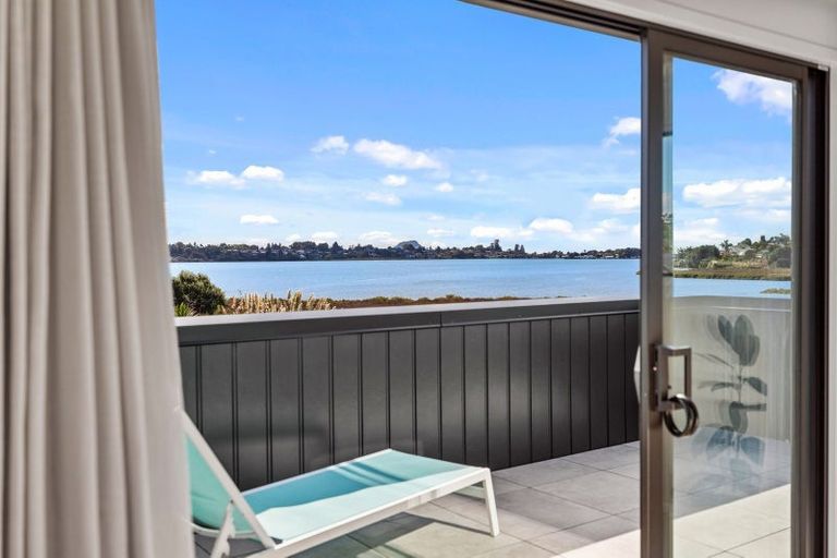 Photo of property in 37 Tangaroa Place, Poike, Tauranga, 3112