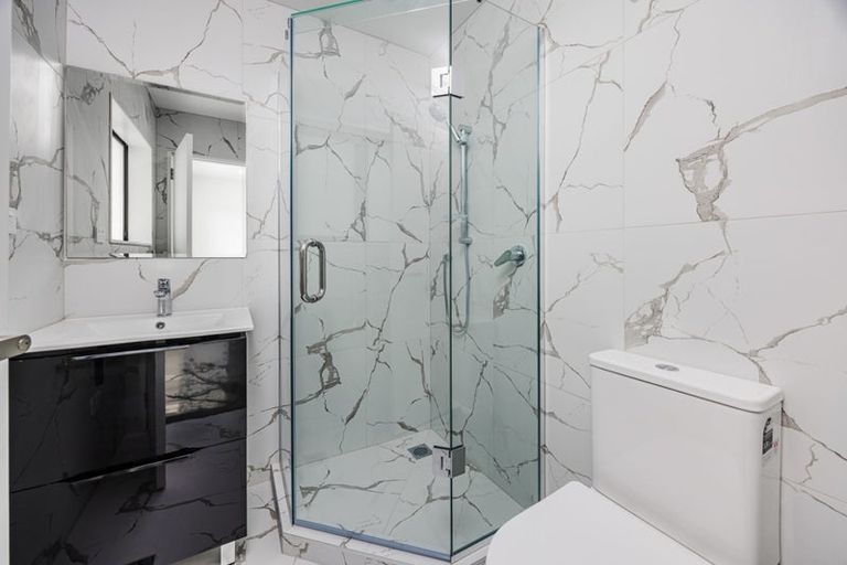 Photo of property in 2/2 Donnell Avenue, Favona, Auckland, 2024