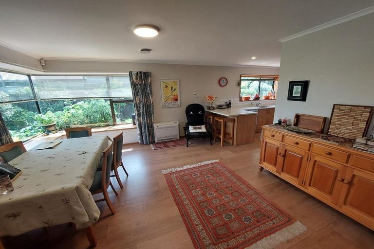 Photo of property in 7 Derenzy Place, Avonhead, Christchurch, 8042