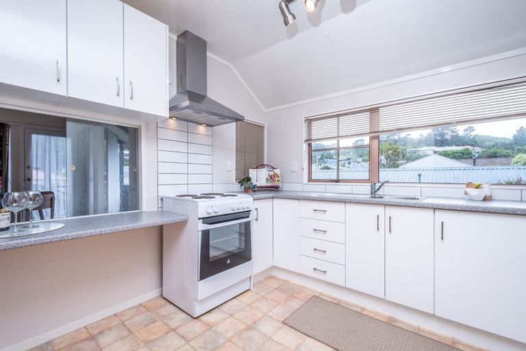 Photo of property in 4b Earp Street, Johnsonville, Wellington, 6037