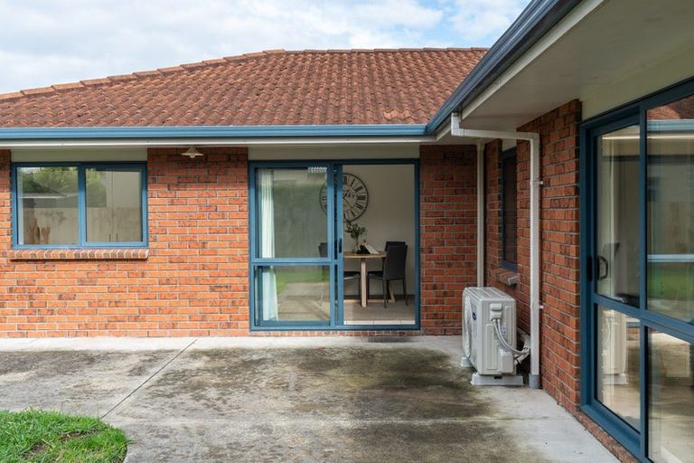 Photo of property in 29 Somerton Drive, Huntington, Hamilton, 3210