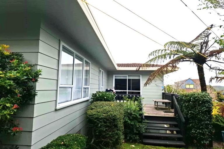 Photo of property in 123 Montgomery Avenue, Karori, Wellington, 6012