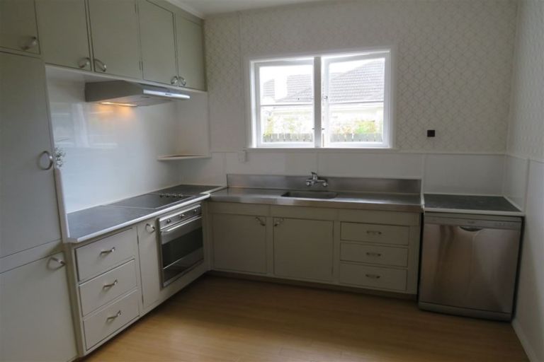 Photo of property in 21 Edinburgh Street, Levin, 5510