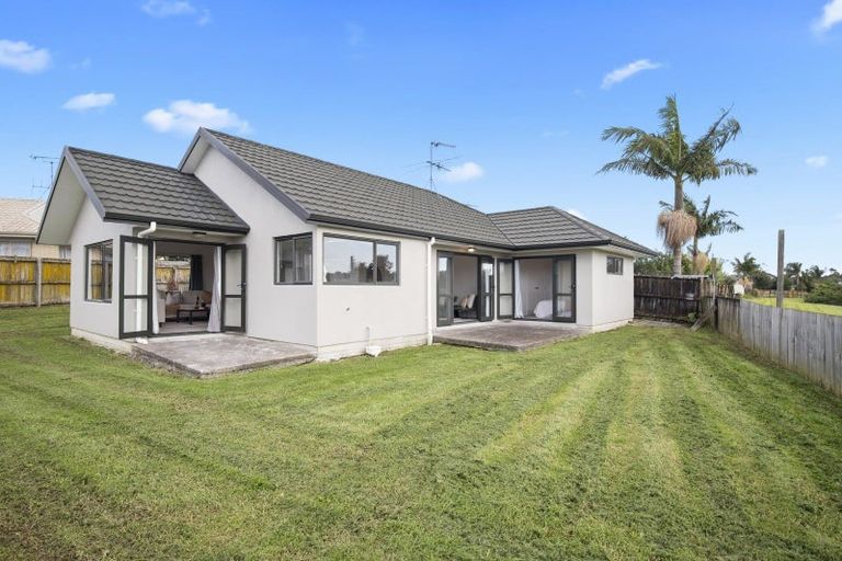 Photo of property in 19 Opawa Crescent, Favona, Auckland, 2024