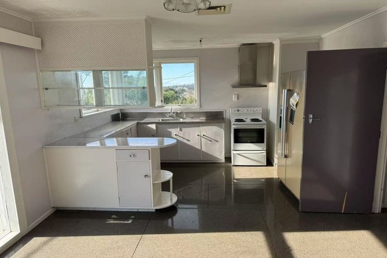 Photo of property in 41 Birkdale Road, Birkdale, Auckland, 0626