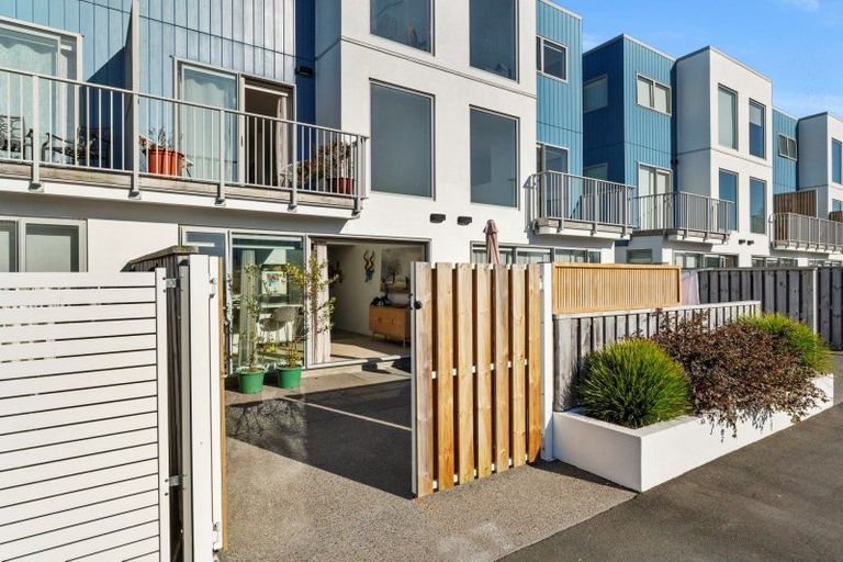 Photo of property in 27/31 Reynolds Place, Papamoa Beach, Papamoa, 3118