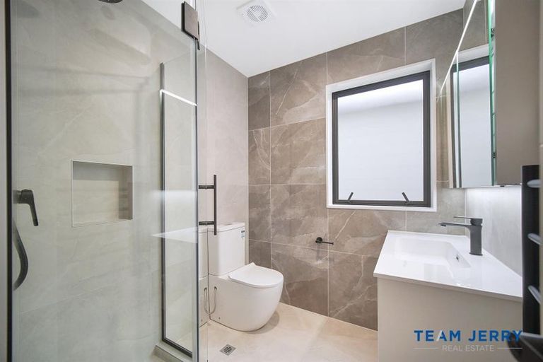 Photo of property in 29d Dellwood Avenue, Henderson, Auckland, 0612