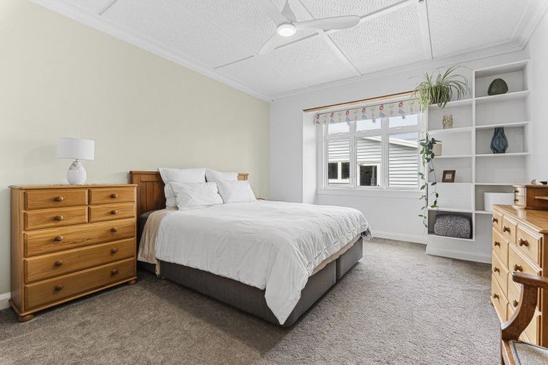 Photo of property in 33 Ballance Street, Lower Vogeltown, New Plymouth, 4310