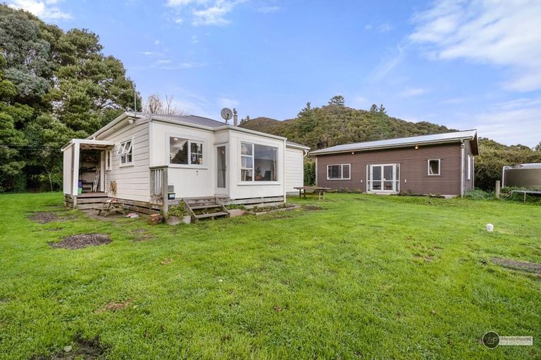 Photo of property in 420 Whitemans Valley Road, Whitemans Valley, Upper Hutt, 5371