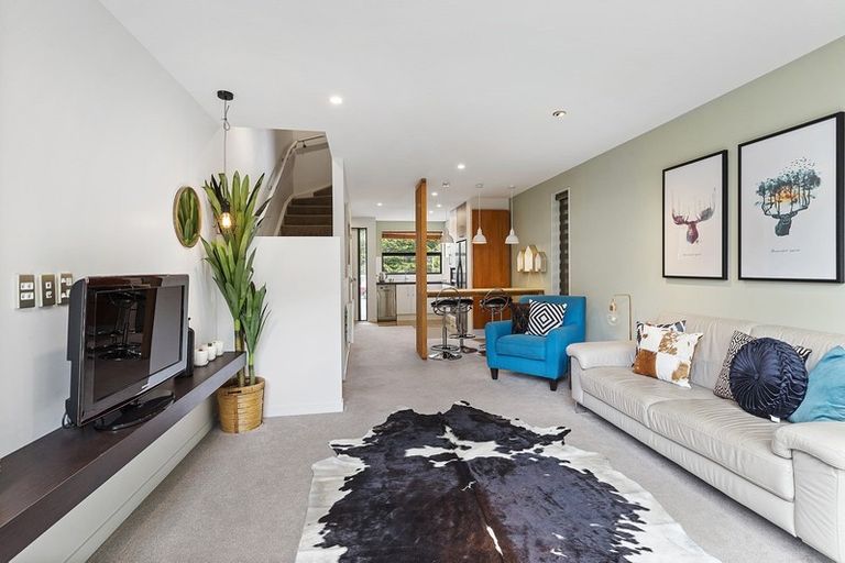Photo of property in 8u1 Thatcher Crescent, Crofton Downs, Wellington, 6035