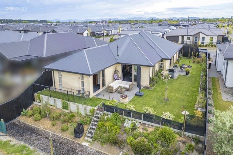 Photo of property in 23 Ranginui Drive, Kaiapoi, 7630