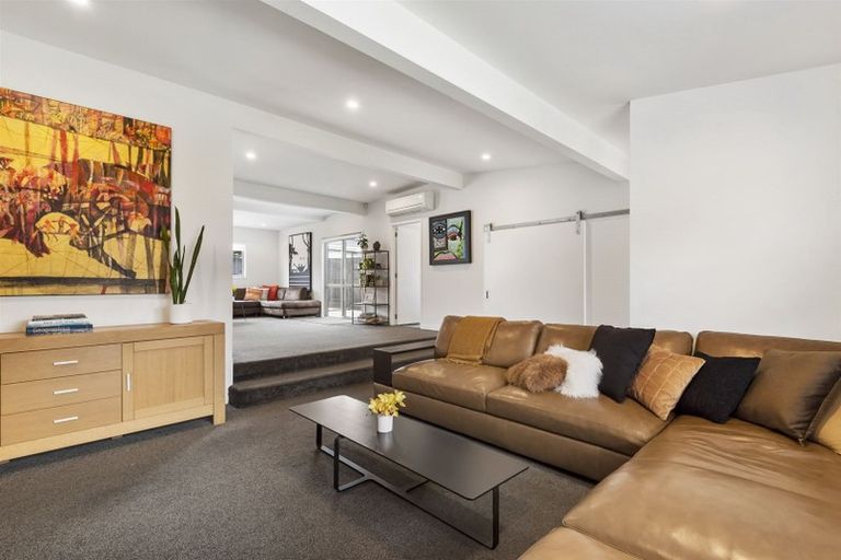 Photo of property in 75a Shakespeare Road, Milford, Auckland, 0620