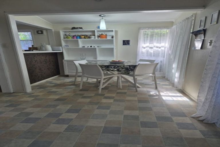 Photo of property in 6 Totara Grove, Hillcrest, Auckland, 0627