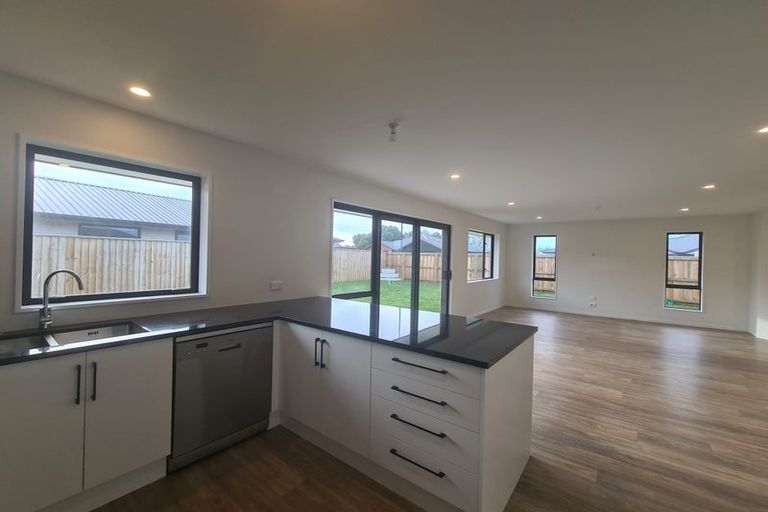 Photo of property in 16 Lanner Drive, Rolleston, 7615