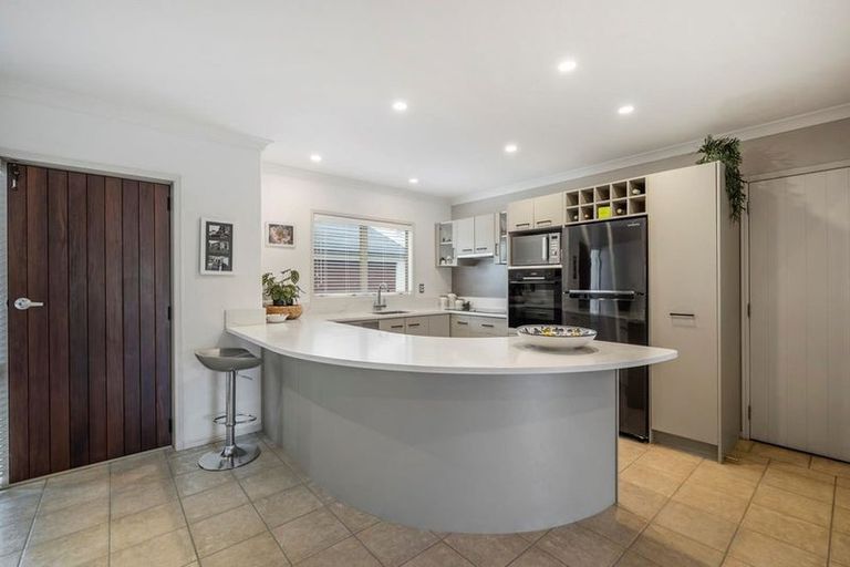 Photo of property in 1328 Pukuatua Street, Rotorua, 3010