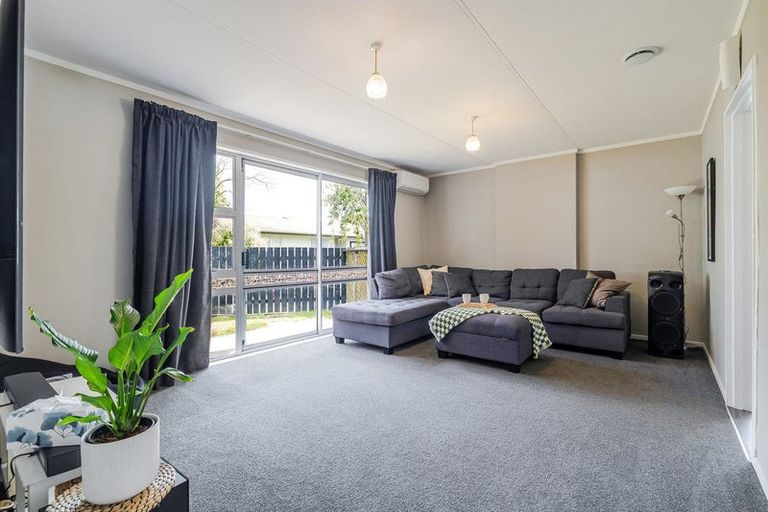 Photo of property in 56 Stillwater Place, Westbrook, Palmerston North, 4412