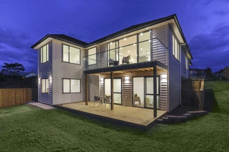 Photo of property in 21 Princes Street, Riverhead, 0820