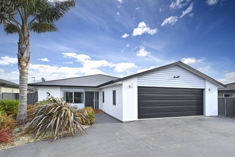 Photo of property in 230 Avondale Road, Greenmeadows, Napier, 4112