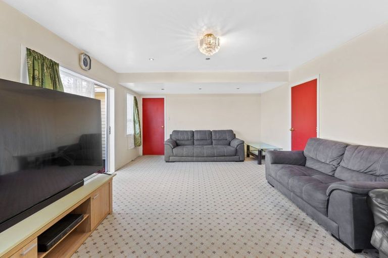 Photo of property in 12 Ivon Road, Otara, Auckland, 2023
