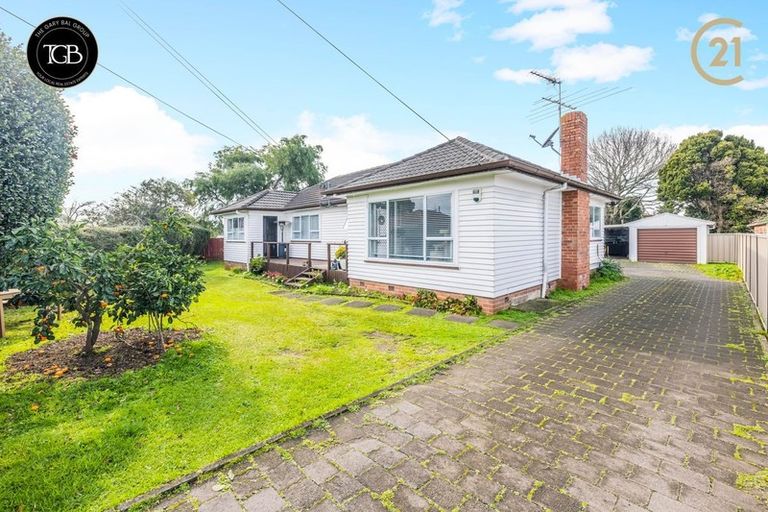 Photo of property in 49 Graeme Avenue, Mangere East, Auckland, 2024