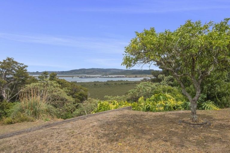 Photo of property in 14 Edge Street, Onerahi, Whangarei, 0110