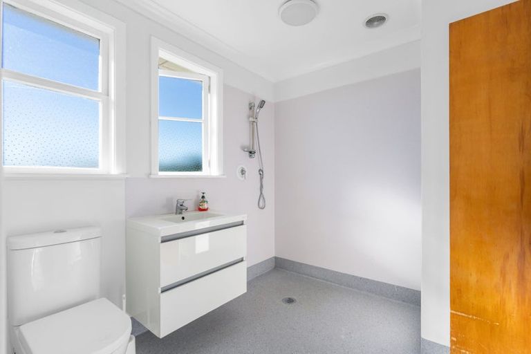 Photo of property in 27 Bledisloe Street, Levin, 5510