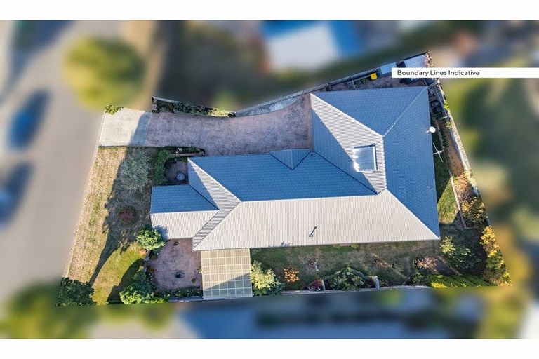 Photo of property in 15 Elm Drive, Rangiora, 7400