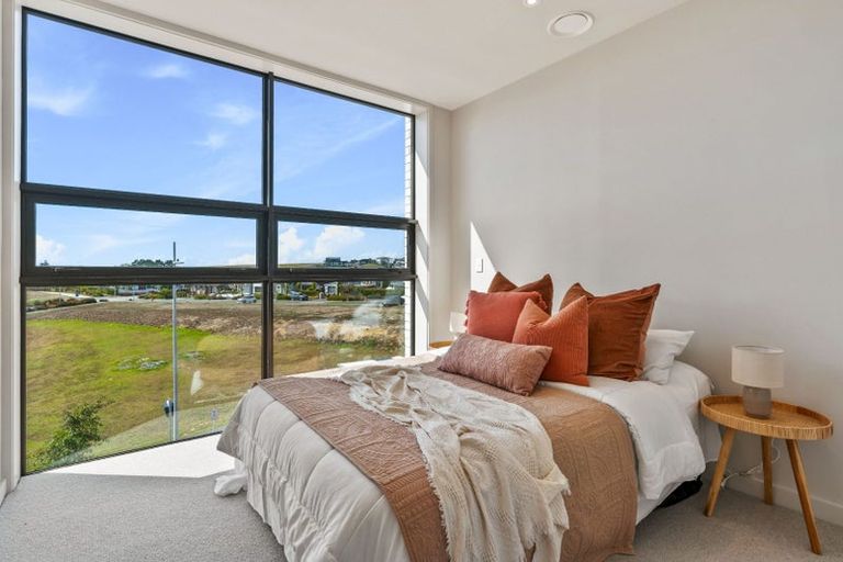Photo of property in 303/84c Te Oneroa Way, Long Bay, Auckland, 0630