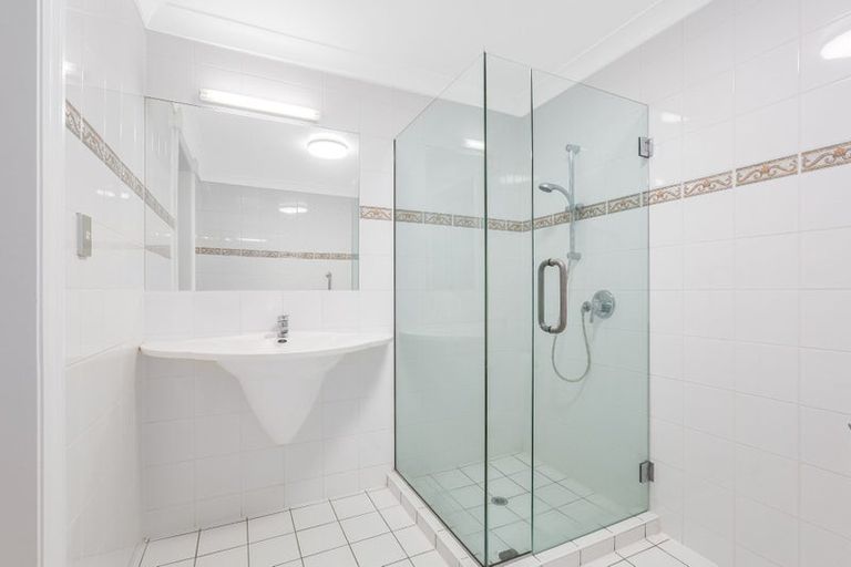 Photo of property in 430 Hawkins Hill Road, Brooklyn, Wellington, 6021