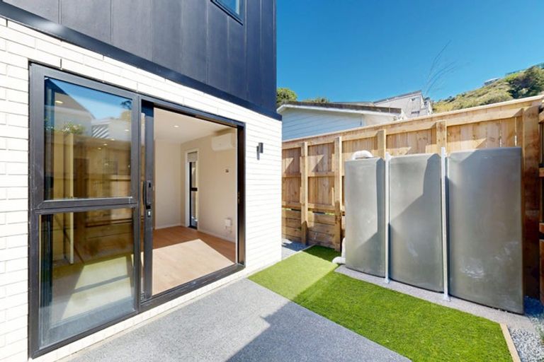 Photo of property in 68a Derwent Street, Island Bay, Wellington, 6023