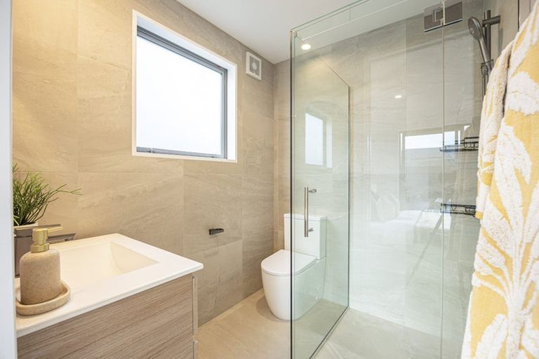 Photo of property in 19 Winton Street, St Albans, Christchurch, 8014