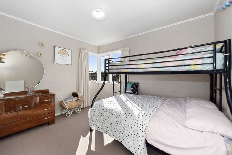 Photo of property in 10 Poaka Avenue, Dinsdale, Hamilton, 3204