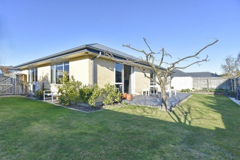 Photo of property in 53 Kotare Avenue, Rangiora, 7400