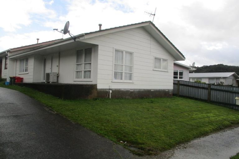 Photo of property in 1/18 Kairanga Crescent, Wainuiomata, Lower Hutt, 5014