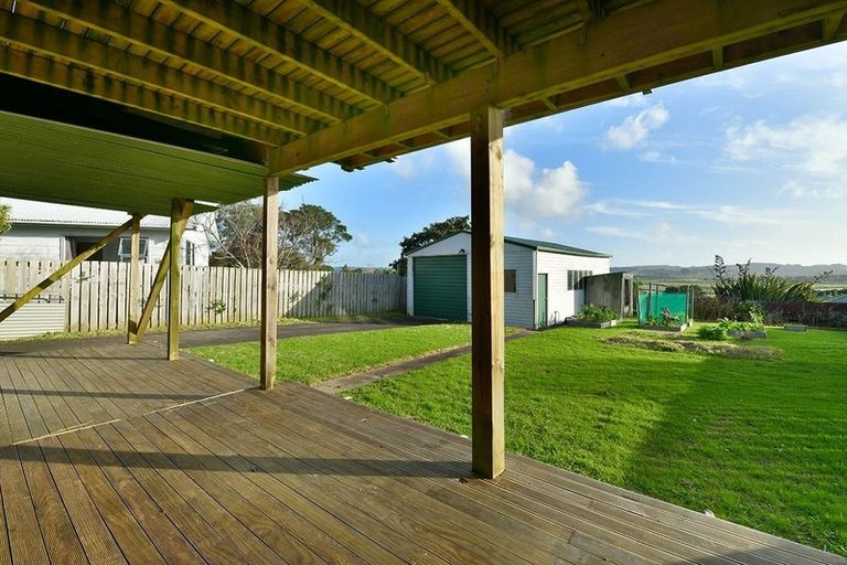 Photo of property in 7 Kaipara Crescent, Helensville, 0800
