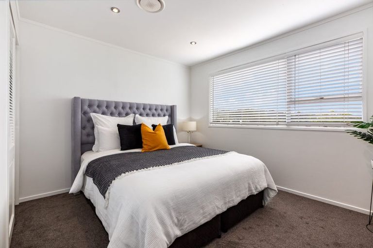 Photo of property in 137 Spinnaker Drive, Whitby, Porirua, 5024