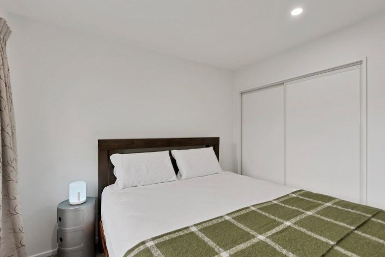 Photo of property in 6 Duggan Close, Rolleston, 7614