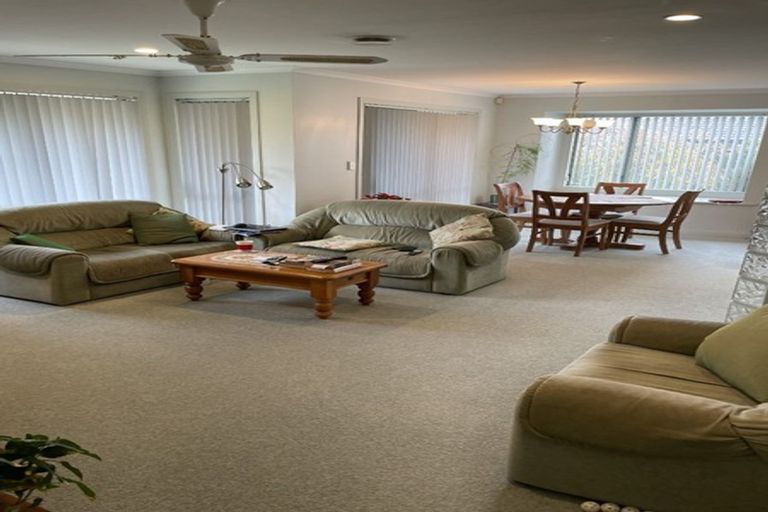 Photo of property in 20 Starlight Cove, Hobsonville, Auckland, 0618