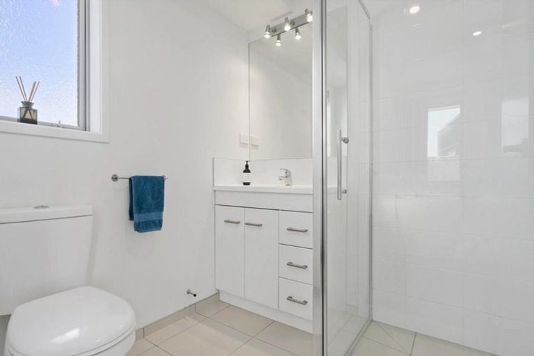 Photo of property in 56b Alberta Road, Glen Avon, New Plymouth, 4312